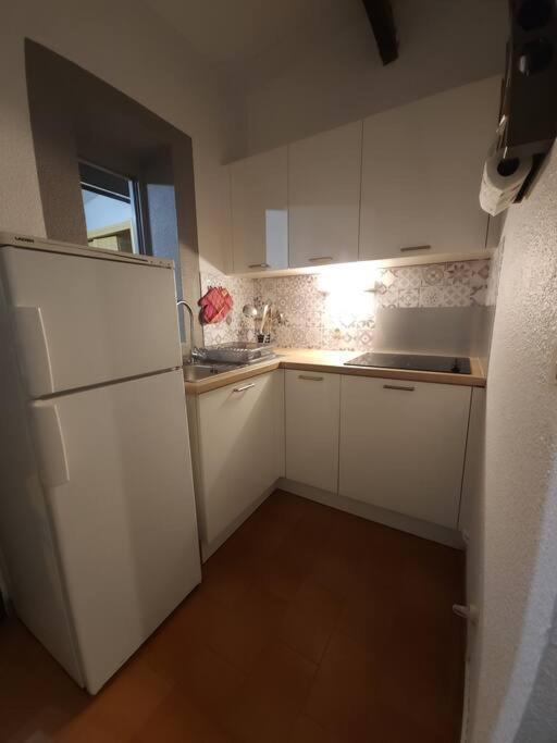 A 8 Mn A Pied Des Plages Appartement Avec Piscine Et Tennis Argeles-sur-Mer Exterior photo